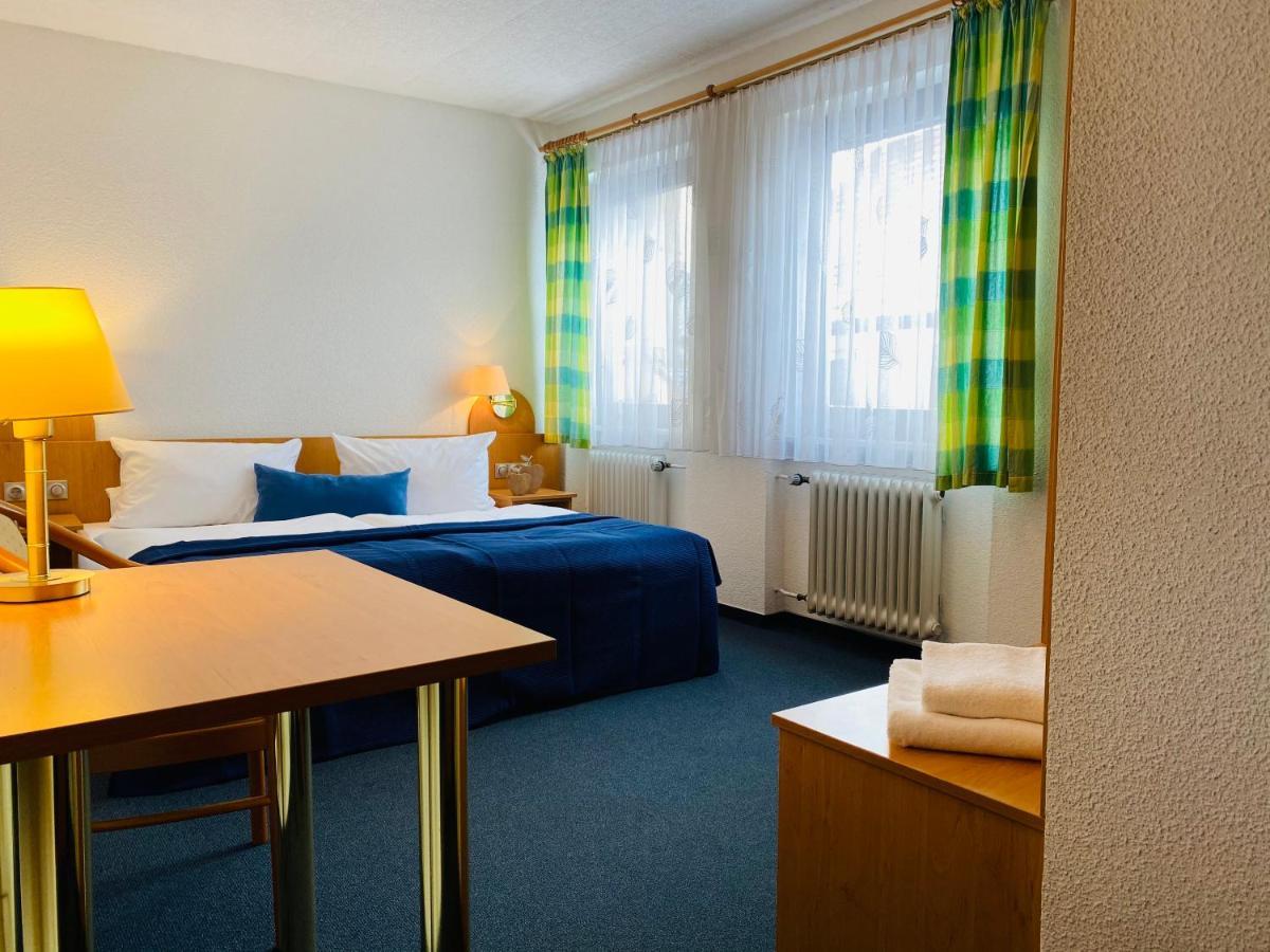 Zum Goldenen Adler Hotell Pfarrweisach Eksteriør bilde